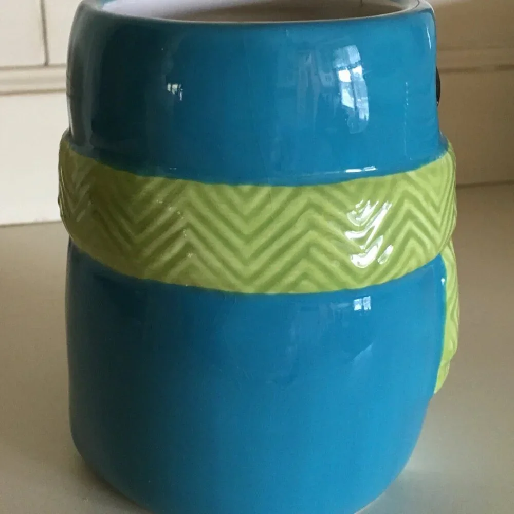 Teal Blue Owl Coffee Mug w/ Heart & Scarf Merry Merry St Nicholas Square
